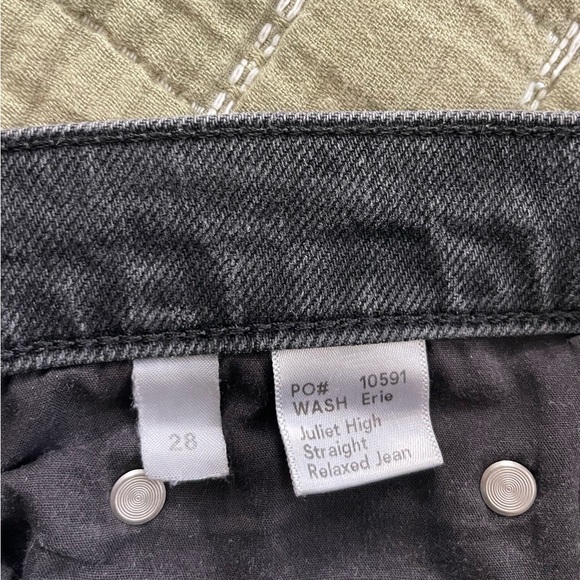 Reformation Black Straight Leg Jeans - Picture 6 of 6